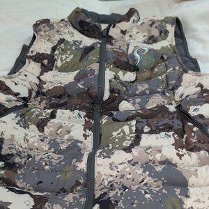 Women's Camouflage Puffer Vest